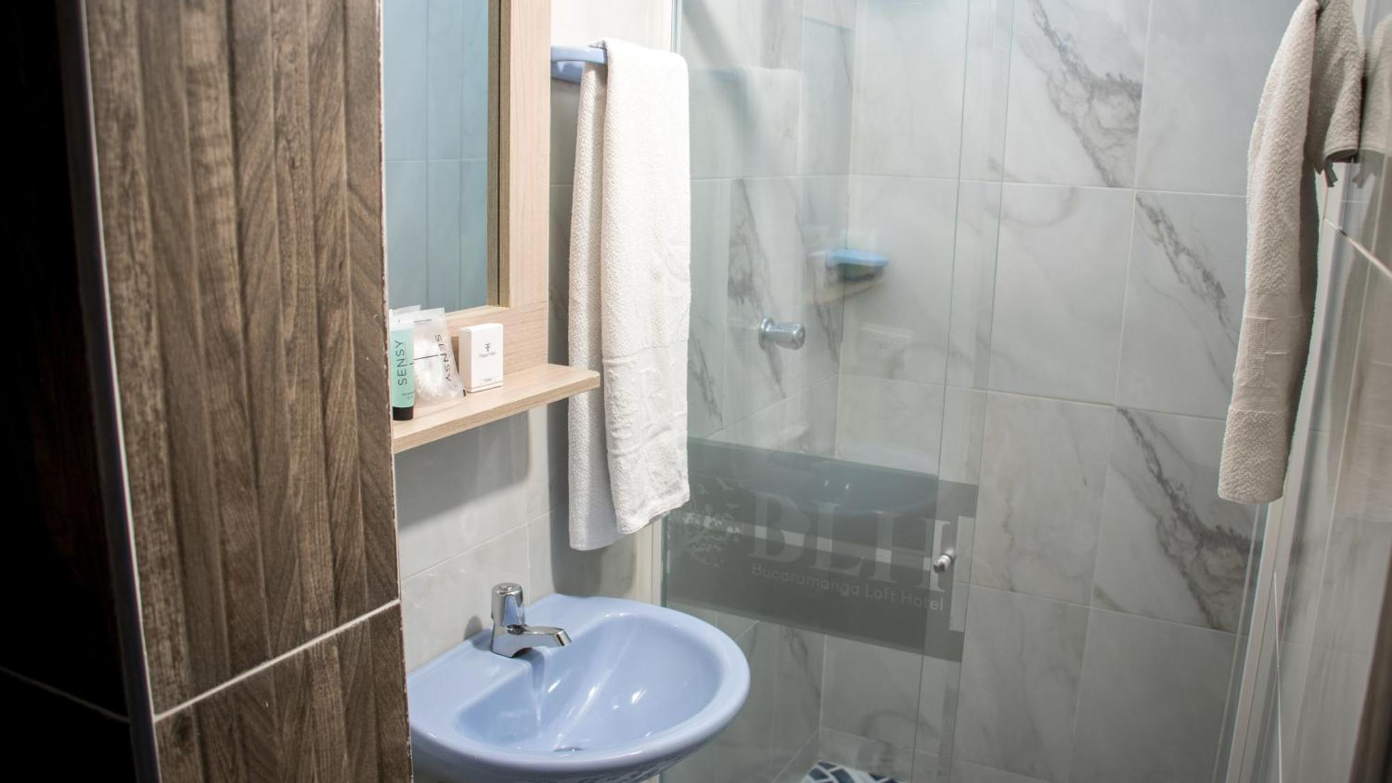 Blh Business Loft Hotel Bucaramanga Room photo